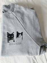 Load image into Gallery viewer, Fur bebé Portrait Crewneck